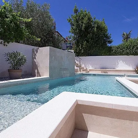Vila Manuela 300m Beach Banjole